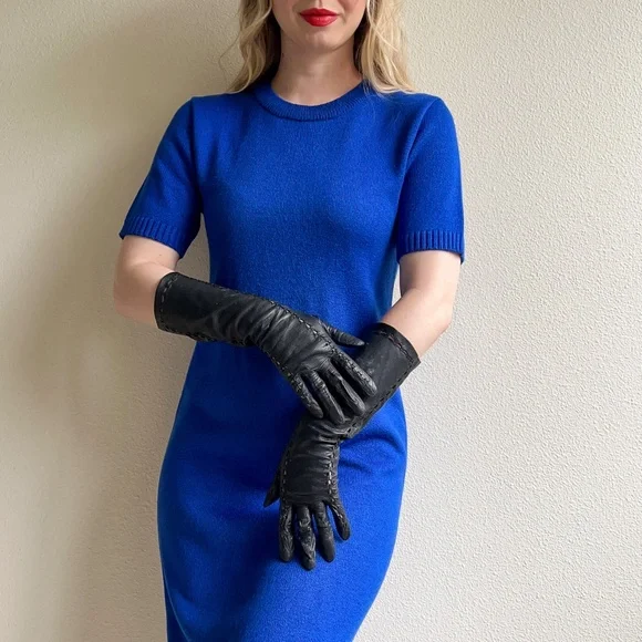 Vintage 1960s Black Leather Gloves With Stitching Details - Picture 2 of 8